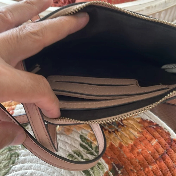 Parfois - Picture 3 of 3